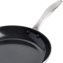 GreenPan Koekenpan - Royal Black - ø 28 Cm - Keramische Anti-aanbaklaag -Woonkeuken Winkel 1200x1190