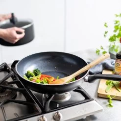 GreenPan Memphis Keramische Wokpan - Ø 28 Cm - PFAS-vrij -Woonkeuken Winkel 1200x1200 231