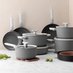 BergHOFF Leo Hapjespan Stone - 28 Cm - Met Glazen Deksel 9 BergHOFF Leo Hapjespan Stone - 28 Cm - Met Glazen Deksel -Woonkeuken Winkel 1200x1200 251