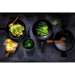 Mammoet Essentials Vesucio Braadpan - 28cm - Anti-aanbaklaag - Met Deksel -Woonkeuken Winkel 1200x1200 265