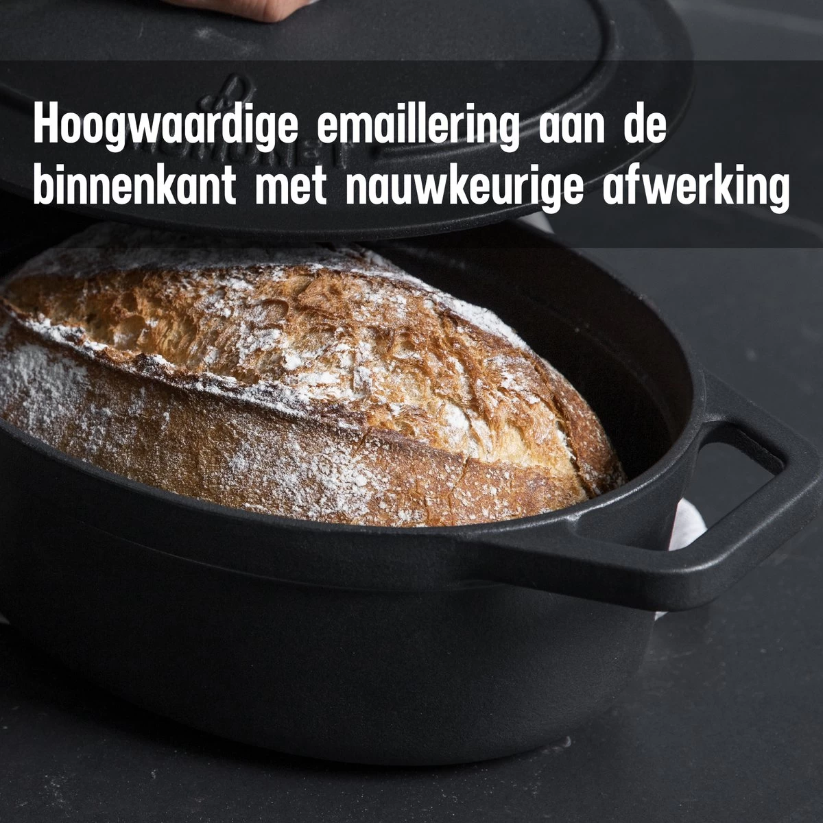 Gietijzeren Braadpan - Sudderpan Zwart Van Daumonet - Ovaal - Ø 29 Cm - 3 Liter - 100% PFAS & PFOA Vrij - Emaille - Geschikt Voor Alle Warmtebronnen - Elektrisch - Gas - Halogeen - Inductie - Keramisch - Vaatwasserbestendig 10 Gietijzeren Braadpan - Sudderpan Zwart Van Daumonet - Ovaal - Ø 29 Cm - 3 Liter - 100% PFAS & PFOA Vrij - Emaille - Geschikt Voor Alle Warmtebronnen - Elektrisch - Gas - Halogeen - Inductie - Keramisch - Vaatwasserbestendig - Afbeelding 8