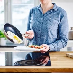 GreenPan Cambridge Koekenpan 20cm - Brons - Inductie - PFAS-vrij -Woonkeuken Winkel 1200x1200 501