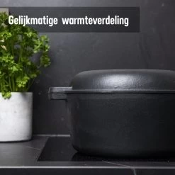 Daumonet Ducasse Gietijzeren Double Use Braadpan - Combi Sudderpan Zwart - 2-in-1 Bak- En Braadpan - PFAS & PFOA Vrij - Rond - Ø 26 Cm - 4,4 Liter - Emaille - Alle Warmtebronnen - Elektrisch - Gas - Halogeen - Inductie - Keramisch -Woonkeuken Winkel 1200x1200 589