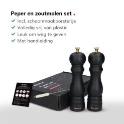 Deleca Luxe Peper En Zoutmolen Set - Met Geschenkdoos - Zout / Pepermolen - Rubberhout - Zwart & Goud -Woonkeuken Winkel 1200x1200 913