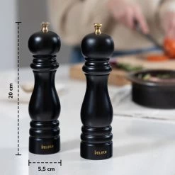 Deleca Luxe Peper En Zoutmolen Set - Met Geschenkdoos - Zout / Pepermolen - Rubberhout - Zwart & Goud -Woonkeuken Winkel 1200x1200 914
