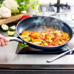 Blue Diamond, Keramische Koekenpan Verrijkt Met Diamantdeeltjes – Inductie Koekenpan Ø 28 Cm – PFAS En PHOA Vrij -Woonkeuken Winkel 1200x1200 95