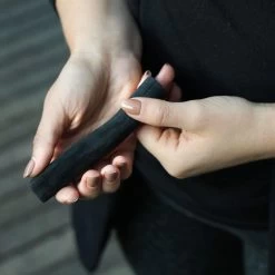 Black + Blum Binchotan Active Charcoal For Eau Good Water Bottles 4-pack -Woonkeuken Winkel 1200x1200 954