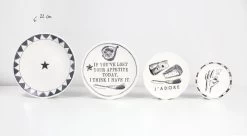 Blond Amsterdam - X Noir - Bord - I Licked - Ø 22 Cm -Woonkeuken Winkel 1200x663 1