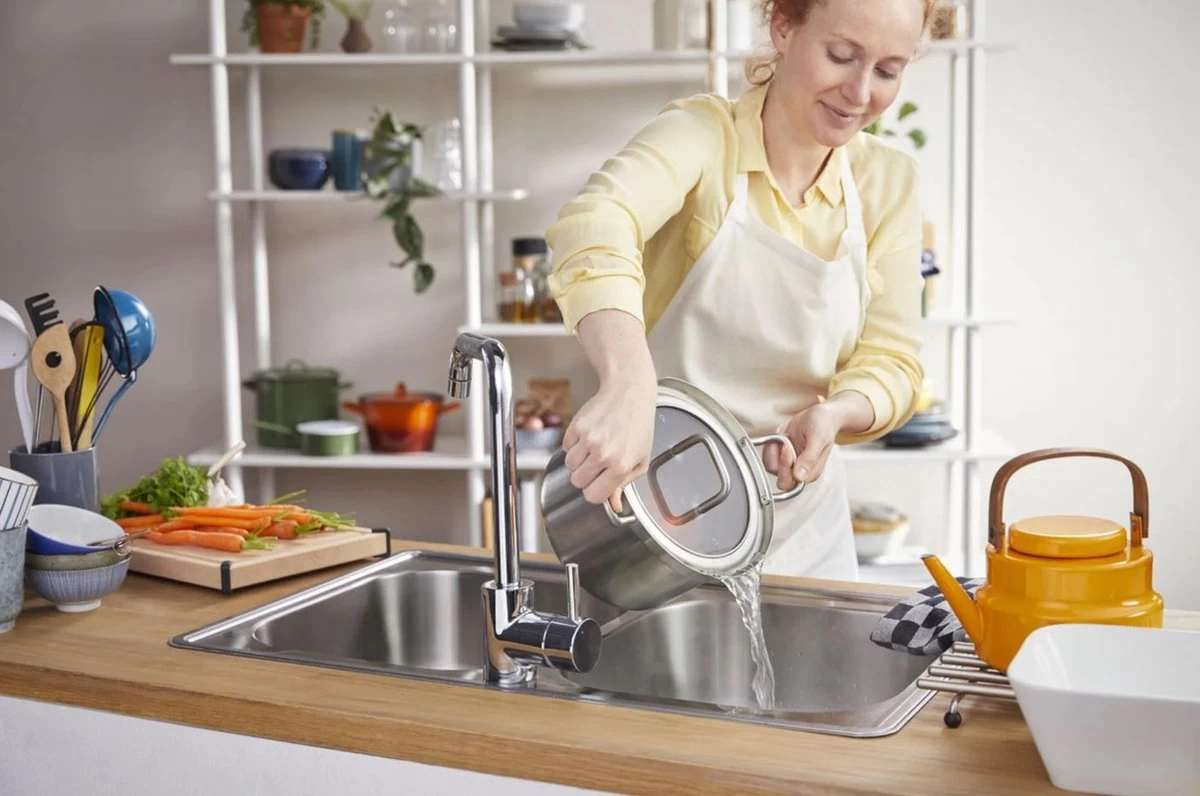 BK Q-linair Master Glas Pannenset - 5-delig - Glazen Deksel - Veilig Afgietsysteem - Inductie 19 BK Q-linair Master Glas Pannenset - 5-delig - Glazen Deksel - Veilig Afgietsysteem - Inductie - Afbeelding 17