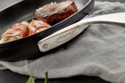 Demeyere Alu Pro Dura Glide Koekenpan - Ø 24 & Ø 28cm - Titanium -Woonkeuken Winkel 1200x799 8