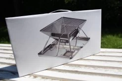 United Entertainment - Opvouwbare Houtskoolbarbecue - RVS - Met Koffer En Draagtas 17 United Entertainment - Opvouwbare Houtskoolbarbecue - RVS - Met Koffer En Draagtas -Woonkeuken Winkel 1200x800 159