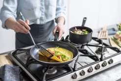 GreenPan Memphis Hapjespan 28cm - Zwart - Inductie - PFAS-vrij -Woonkeuken Winkel 1200x800 48