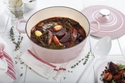 BK Bourgogne Braadpan Ø 24 Cm - Roze - Gietijzer - Inductie -Woonkeuken Winkel 1200x800 74