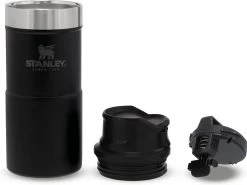Stanley Trigger-Action Travel Mug 0.47L - Thermosfles - Matt Black -Woonkeuken Winkel 1200x897 1