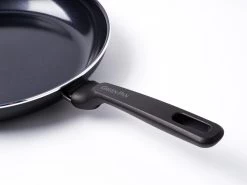 GreenPan Memphis Keramische Koekenpannenset - Ø24 + Ø28 Cm - PFAS-vrij 25 GreenPan Memphis Keramische Koekenpannenset - Ø24 + Ø28 Cm - PFAS-vrij -Woonkeuken Winkel 1200x900 23