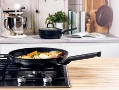 BK Easy Induction Ceramic Koekenpan - Ø28 Cm - PFAS-vrij -Woonkeuken Winkel 1200x907 2