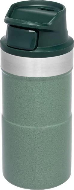Stanley The Trigger-Action Travel Mug 0,25L - Thermosfles - Hammertone Green 17 Stanley The Trigger-Action Travel Mug 0,25L - Thermosfles - Hammertone Green -Woonkeuken Winkel 471x1200