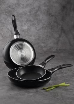 San Ignacio Koekenpannenset 16-20-24cm 34 San Ignacio Koekenpannenset 16-20-24cm -Woonkeuken Winkel 861x1200