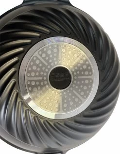 Cheffinger Wokpan Met Deksel - 32cm - Zwart - Pan - Keukenaccessoires 17 Cheffinger Wokpan Met Deksel - 32cm - Zwart - Pan - Keukenaccessoires -Woonkeuken Winkel 936x1200 2